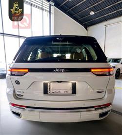 جیپ گراند شیرۆکی